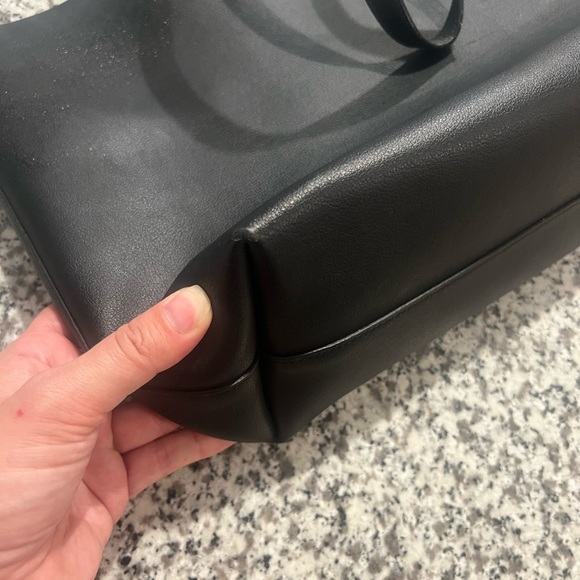 Authentic Saint Laurent Black Shopping Tote - Picture 11 of 13